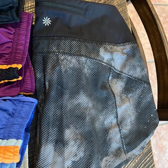 Sold out - Picture 5 of 6